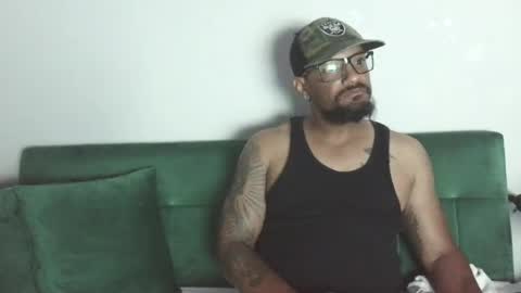 Snapshot of gifted_bucknasty chatting on 07-10-26, 02:16 Gifted online show from 07-10-26, 02:16