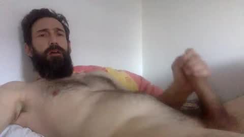 Snapshot of giggy81 chatting on 09-27-25, 03:17 iggy online show from 09-27-25, 03:17