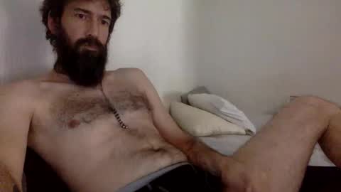 Snapshot of giggy81 chatting on 11-06-25, 09:54 iggy online show from 11-06-25, 09:54