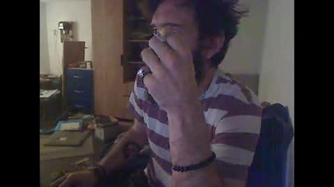 Snapshot of giggy81 chatting on 11-11-25, 04:51 iggy online show from 11-11-25, 04:51