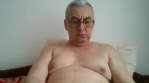 Snapshot of gigi1970 chatting on 05-16-26, 07:27 gigi1970 online show from 05-16-26, 07:27