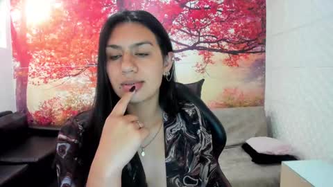 Gigi 3 online show from 02-16-25, 01:38