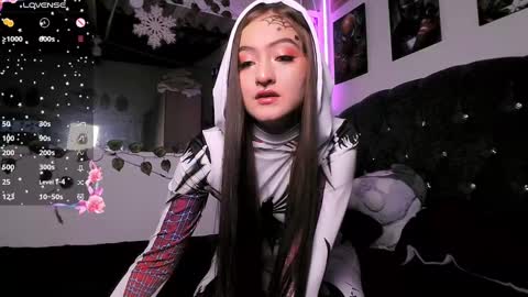Gisel online show from 12-12-24, 10:42