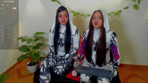 Gisel online show from 12-15-24, 01:24
