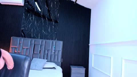 Snapshot of gigiidoll chatting on 02-03-26, 11:15 Gigi Doll online show from 02-03-26, 11:15