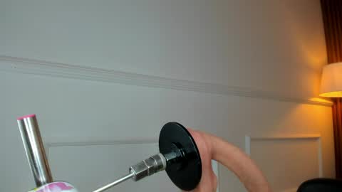 Gigi Doll online show from 04-22-26, 11:12