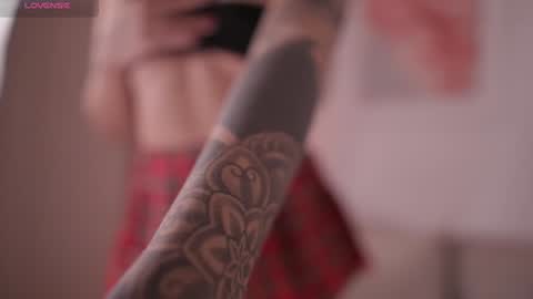 GIGI online show from 02-04-25, 09:41