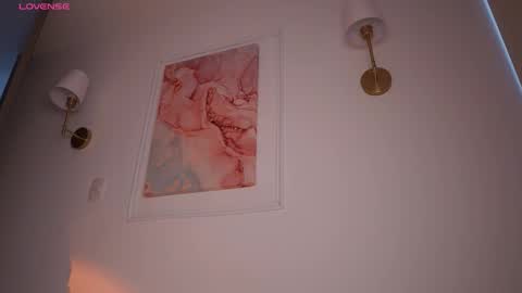 GIGI online show from 09-12-25, 01:00