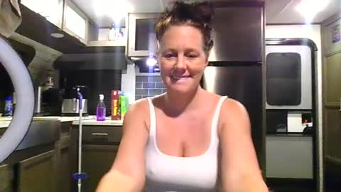 Snapshot of gigithegoddessisme chatting on 06-15-26, 08:38 gigithegoddessisme online show from 06-15-26, 08:38