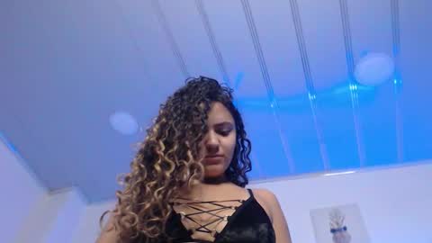 Giia  online show from 02-10-26, 02:54