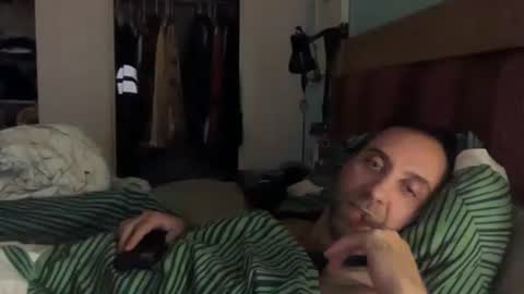 gilber10101 online show from 11-02-25, 11:01