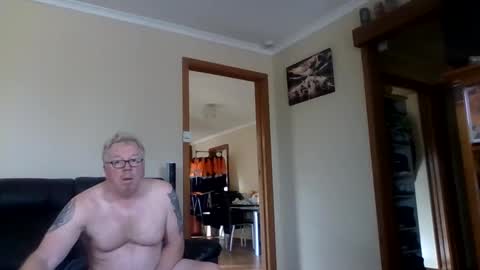 gimmmieoooo online show from 05-15-26, 11:12