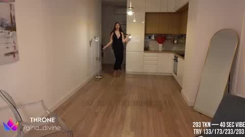 Gina   online show from 03-08-25, 11:07