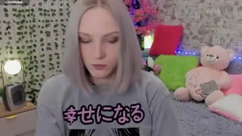 Gina online show from 06-15-26, 01:08