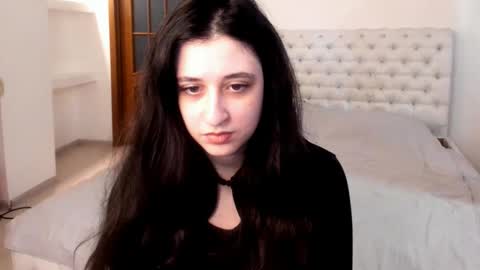 Kate online show from 02-21-25, 10:39