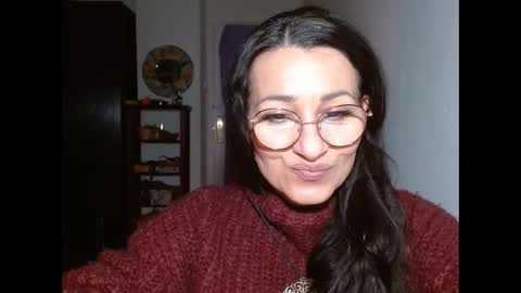 GinaONeon online show from 12-28-24, 08:58