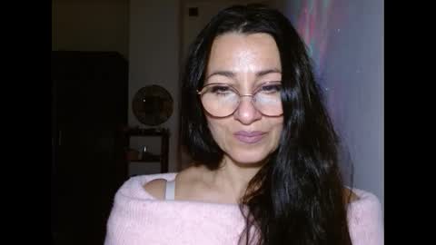 GinaONeon online show from 02-10-25, 10:30