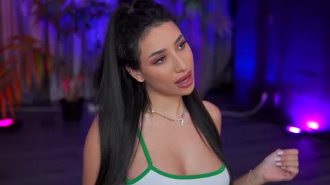 Gina online show from 10-03-25, 07:11