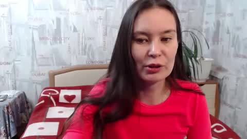 ginaxsoulah   online show from 12-16-24, 09:46