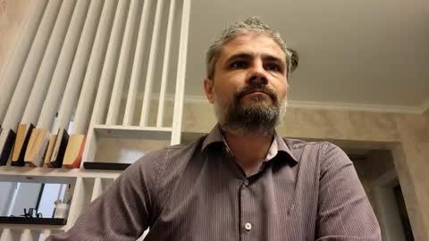 Gabriel online show from 11-18-25, 05:17