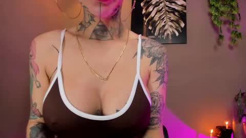 Ginebra online show from 02-02-26, 04:38