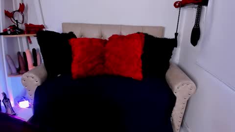 PAMELA  online show from 09-12-25, 07:25