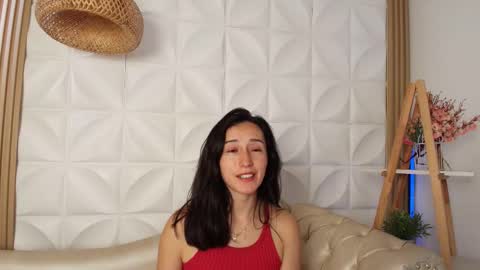 Snapshot of ginevra_esposito chatting on 09-11-25, 03:23 Ginn online show from 09-11-25, 03:23