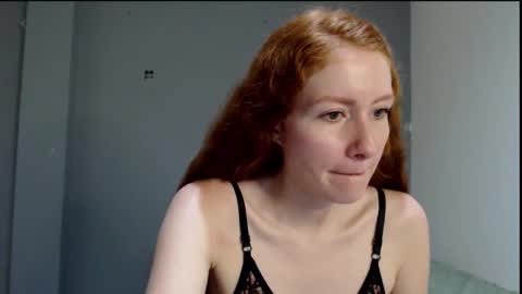 Snapshot of ginger_giirl chatting on 10-24-25, 11:45 Ginger online show from 10-24-25, 11:45