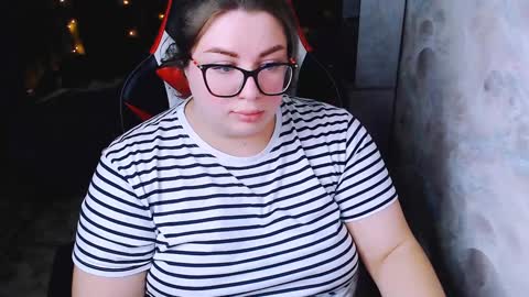 Snapshot of ginger_grayy chatting on 01-18-25, 05:26 Alexa here online show from 01-18-25, 05:26