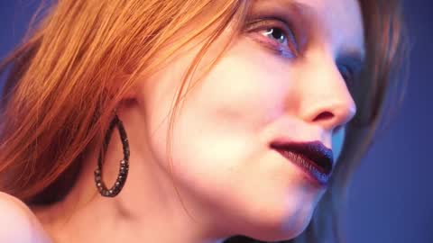        im expecting 350 thumbs up on my altar   online show from 01-07-25, 01:06