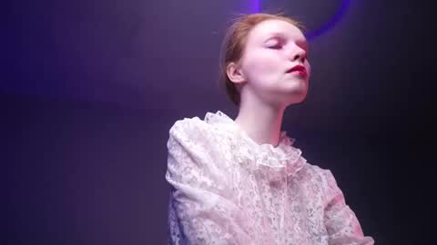        im expecting 350 thumbs up on my altar   online show from 02-17-25, 10:14