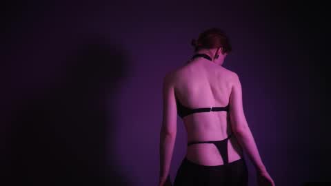        im expecting 350 thumbs up on my altar   online show from 02-19-25, 04:23