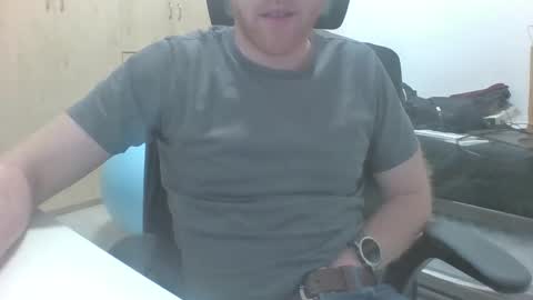 mike online show from 05-10-26, 05:51