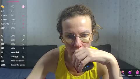 Snapshot of gingermak chatting on 12-30-24, 08:04 Michelle online show from 12-30-24, 08:04