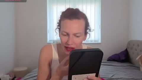 Snapshot of gingermak chatting on 05-06-26, 04:23 Michelle online show from 05-06-26, 04:23
