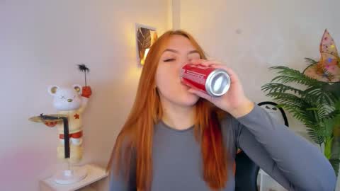 gingerr_pie online show from 11-21-25, 06:39