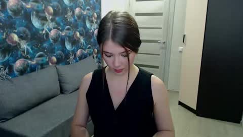 Snapshot of ginnyblacky chatting on 09-19-25, 04:40 ginnyblacky online show from 09-19-25, 04:40