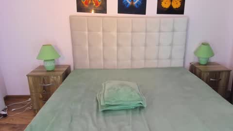 Snapshot of ginnycherry chatting on 01-30-25, 04:45 Ginny online show from 01-30-25, 04:45