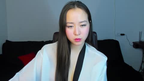 Snapshot of ginnycherry chatting on 02-04-25, 02:32 Ginny online show from 02-04-25, 02:32