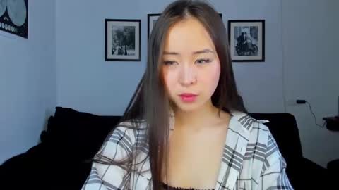 Snapshot of ginnycherry chatting on 02-06-25, 09:11 Ginny online show from 02-06-25, 09:11