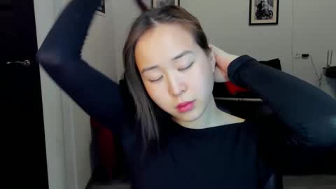 Snapshot of ginnycherry chatting on 03-05-25, 08:21 Ginny online show from 03-05-25, 08:21