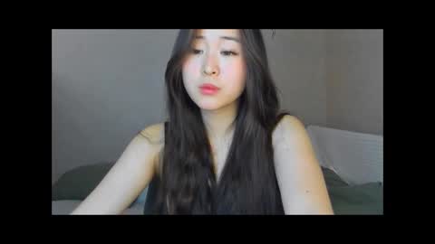 Snapshot of ginnycherry chatting on 10-24-25, 06:48 Ginny online show from 10-24-25, 06:48