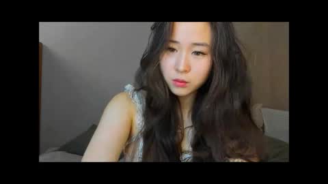 Snapshot of ginnycherry chatting on 10-26-25, 08:15 Ginny online show from 10-26-25, 08:15