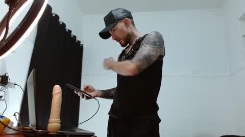 gino_vallen online show from 10-01-25, 11:11