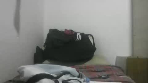 emahot online show from 02-19-26, 06:42