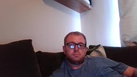 Snapshot of ginwood chatting on 06-07-26, 12:31 ginwood online show from 06-07-26, 12:31