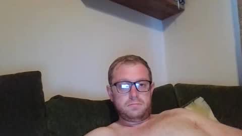 Snapshot of ginwood chatting on 06-08-26, 06:36 ginwood online show from 06-08-26, 06:36