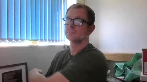 Snapshot of ginwood chatting on 07-02-26, 01:06 ginwood online show from 07-02-26, 01:06