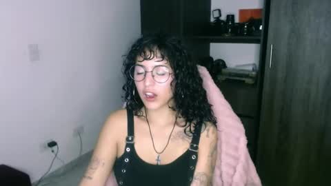 Snapshot of giny_bean chatting on 03-19-26, 10:08 giny_bean online show from 03-19-26, 10:08