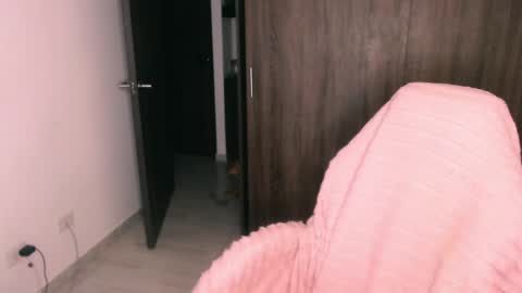 giny_bean online show from 05-04-26, 11:12